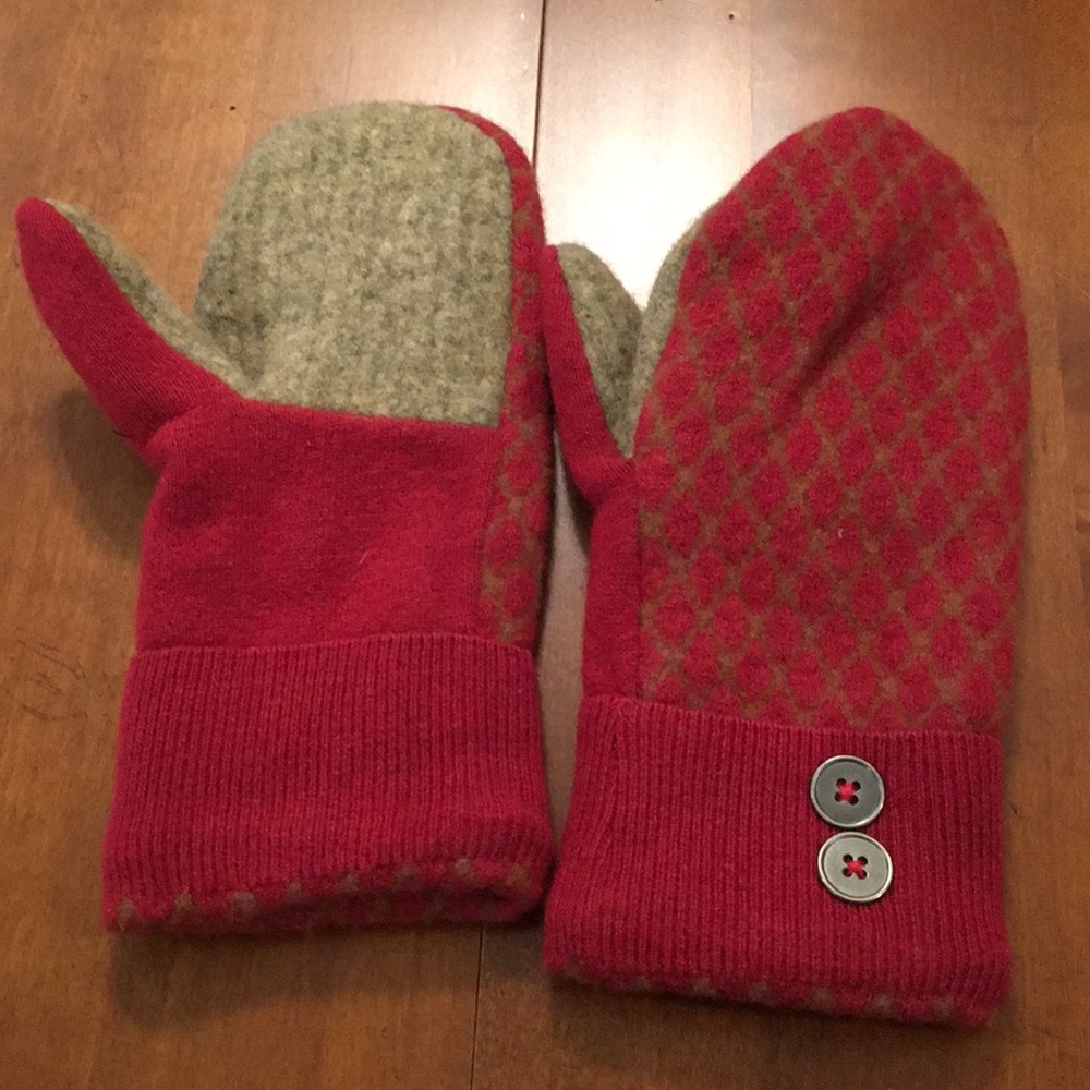 mittens